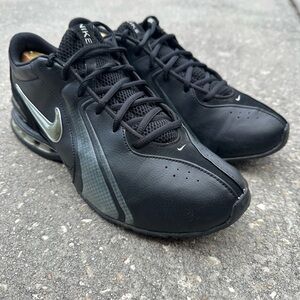 Nike Reax Trainer 3 SL Shoes Mens Size 11.5 Black Newsprint Sneakers 333765-001